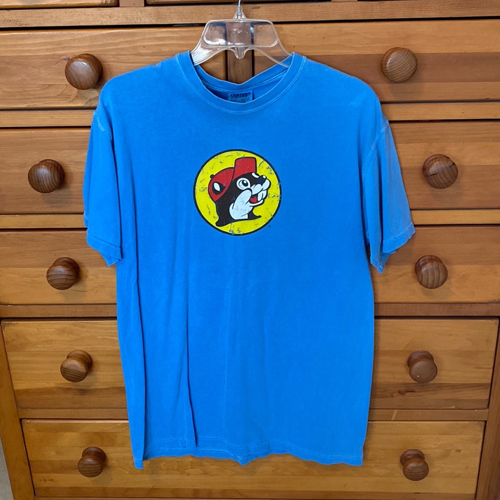 Comfort colors Buc-cees t-shirt